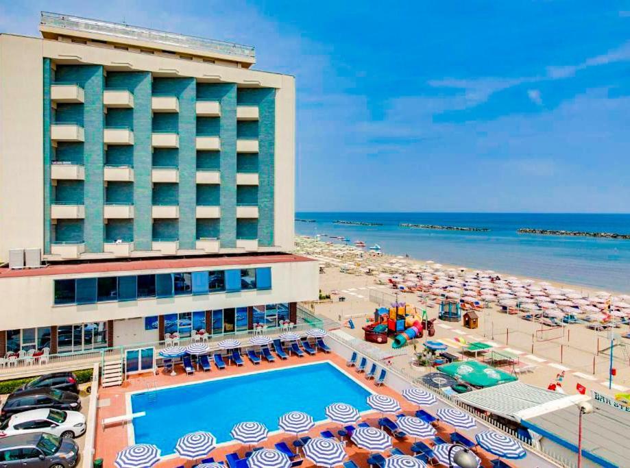 Hotel Majestic Bellaria-Igea Marina Eksteriør billede